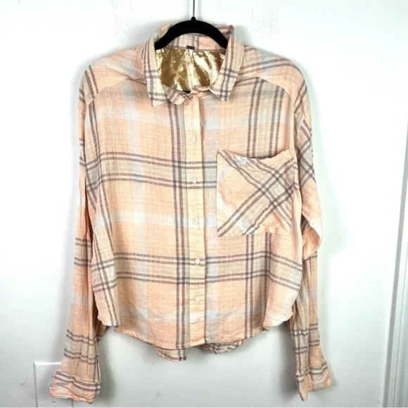 Free People Womens Button Up Shirt Large Peach Plaid Relaxed Dolman Sleeve Crop - Picture 2 of 9